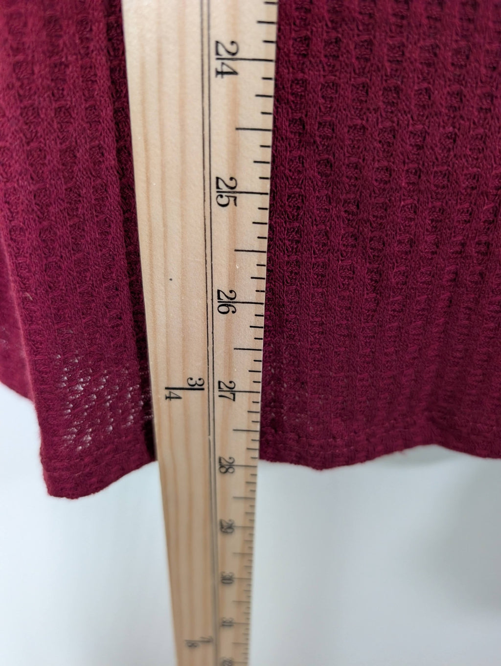 Shop Basic red sweater - M