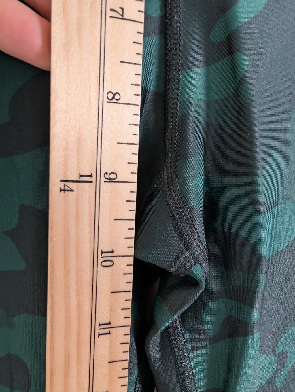 Silver Icing green camo leggings - M