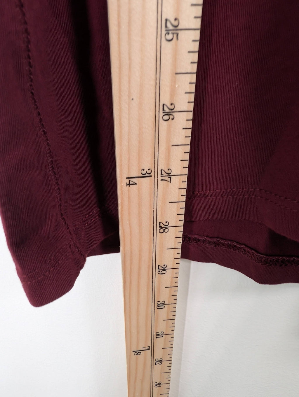 Lululemon red tee - Appears L