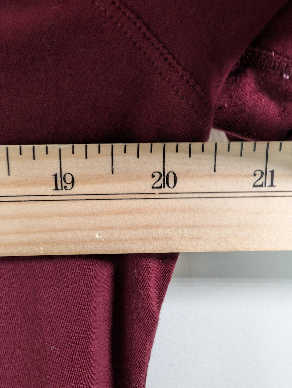 Lululemon red tee - Appears L
