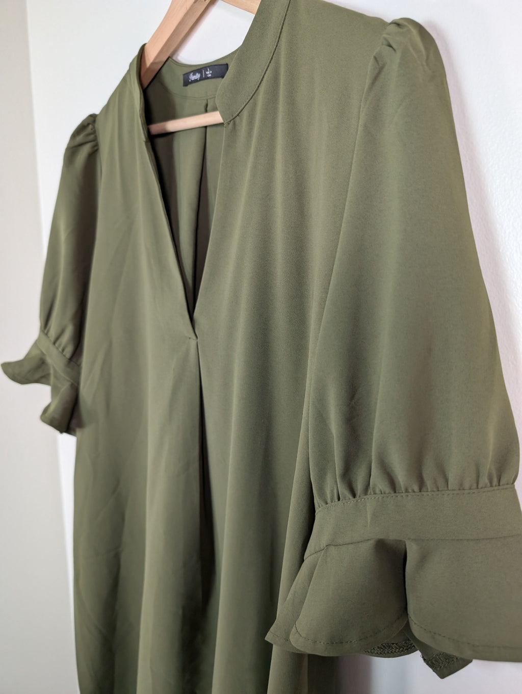 Famulily green dress - L