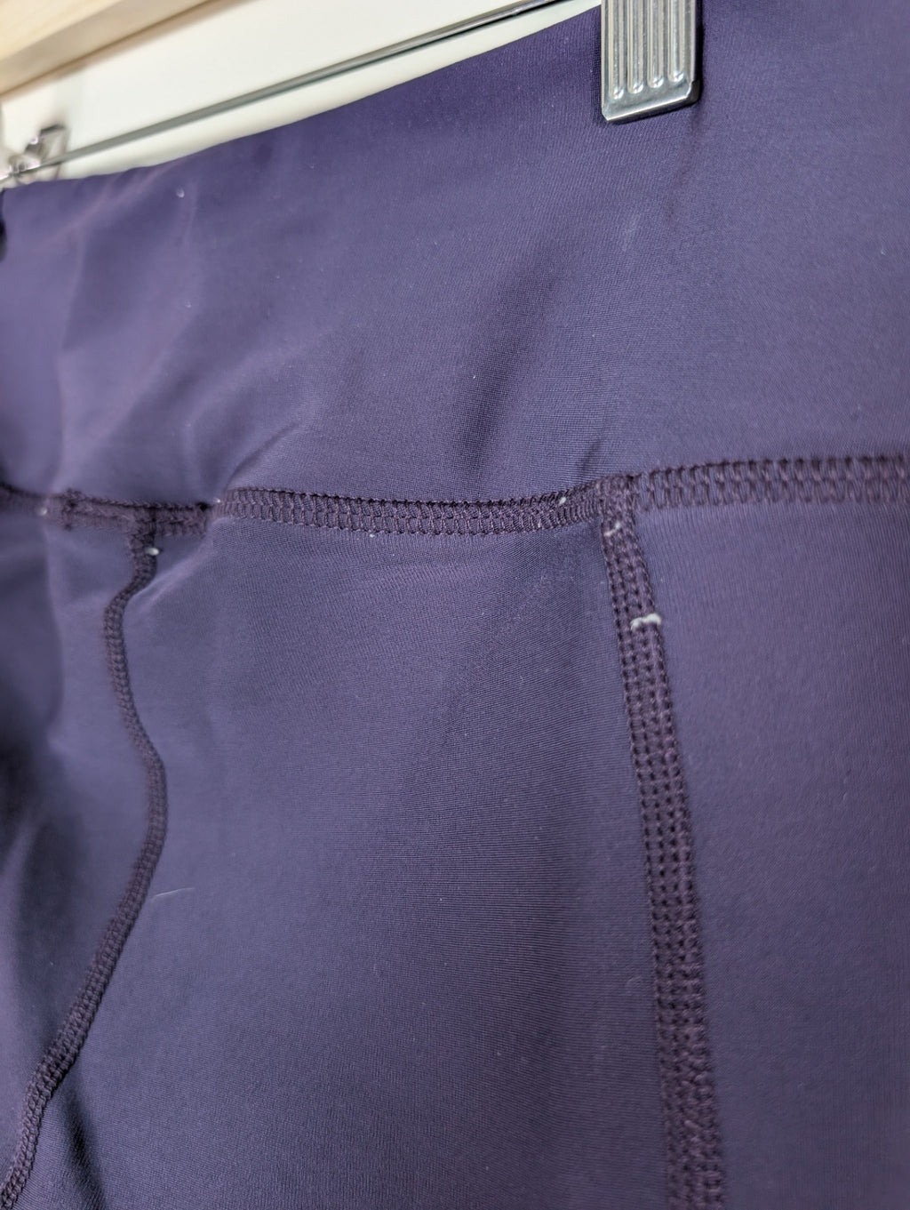Silver Icing purple leggings - M