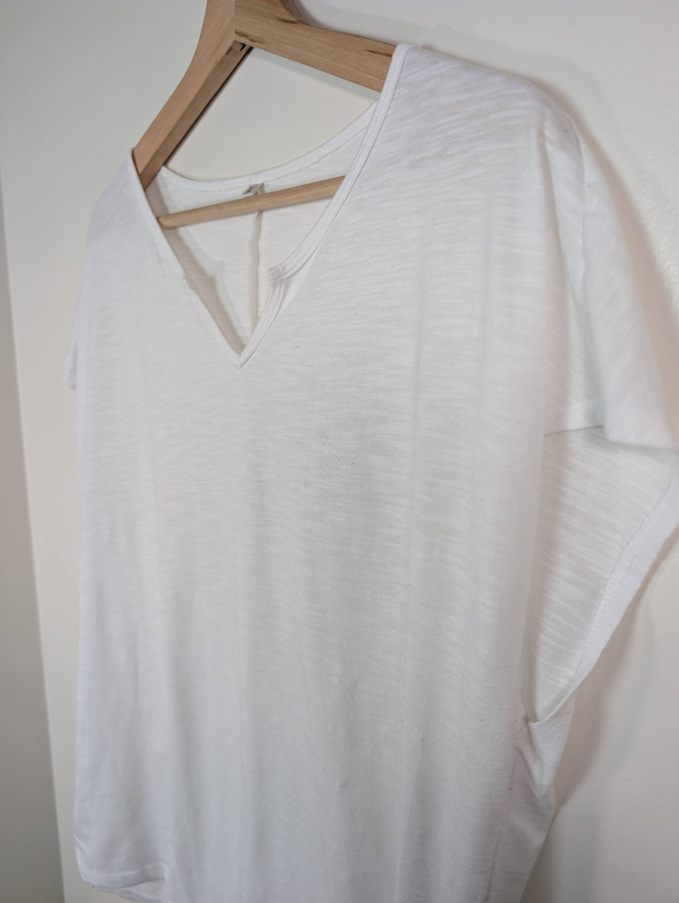 Shein white knit tee - L