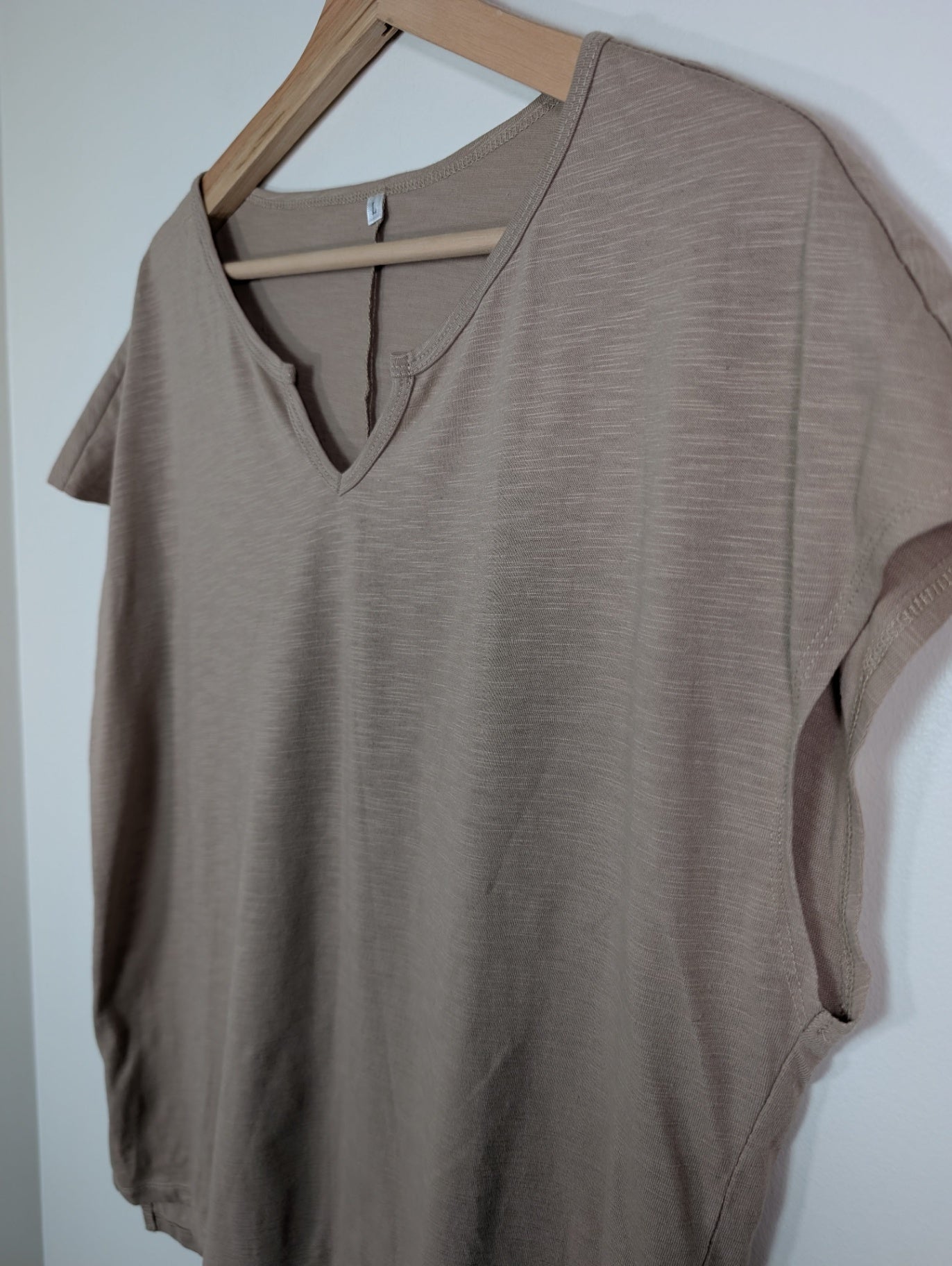 Shein tan knit tee - L