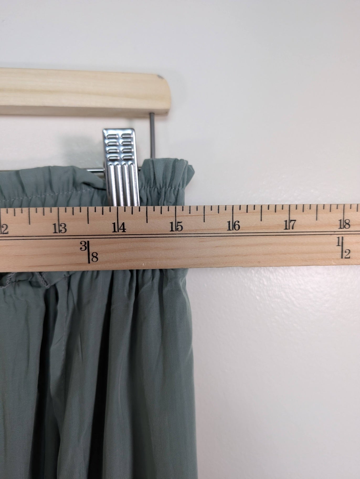 NWT Cupshe green skirt - M