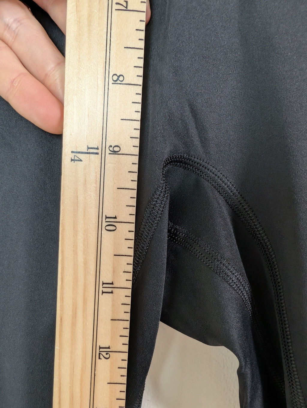 Lululemon black leggings - 8