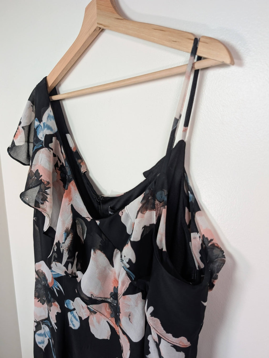 NWT Le Château floral dress - XXL