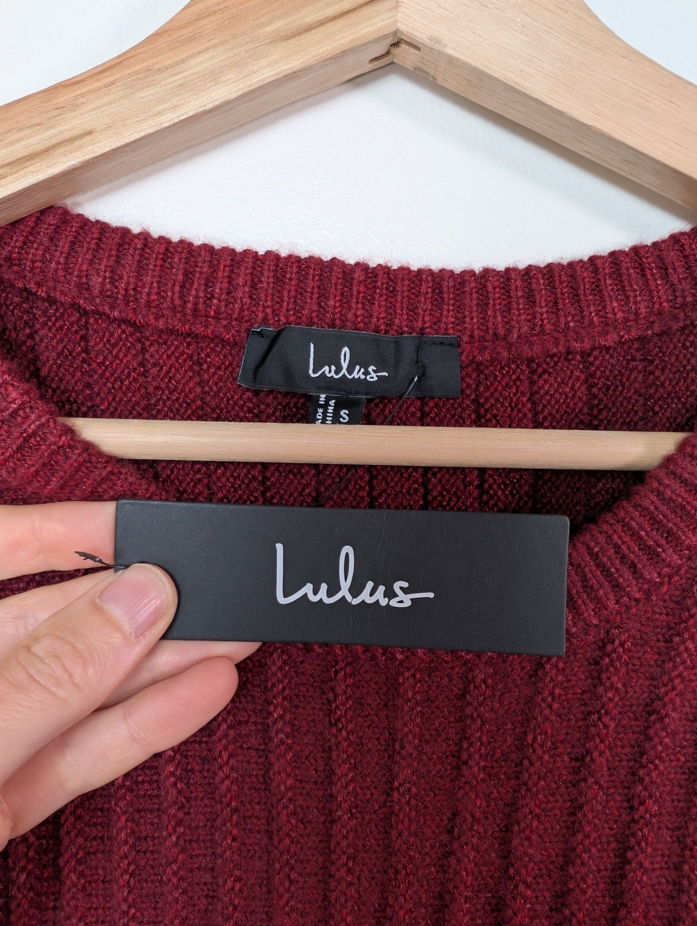 NWT Lulus burgundy ribbed dress - S