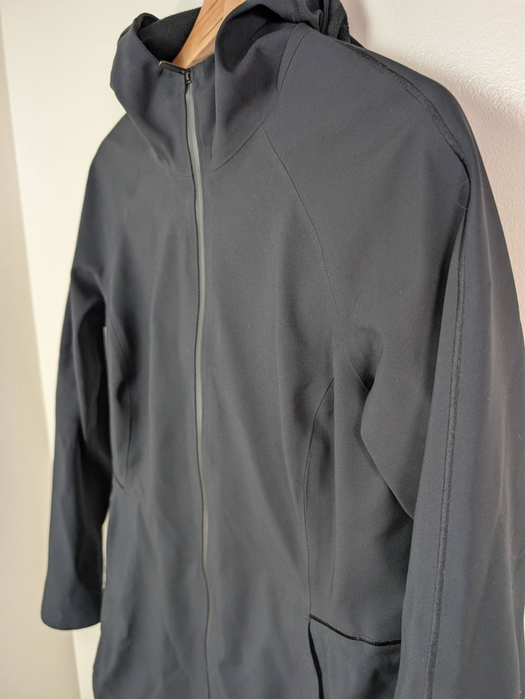 Lululemon glyde along softshell- 4