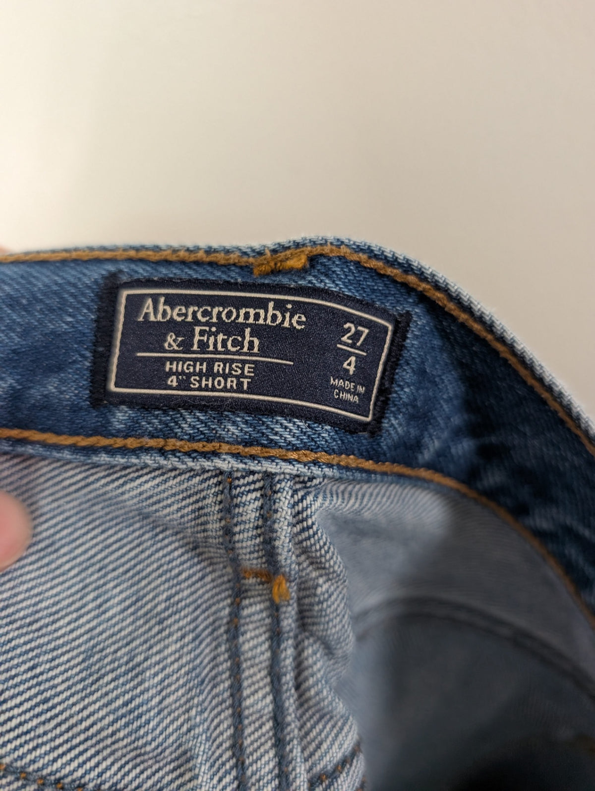 Abercrombie & Fitch denim shorts - 27