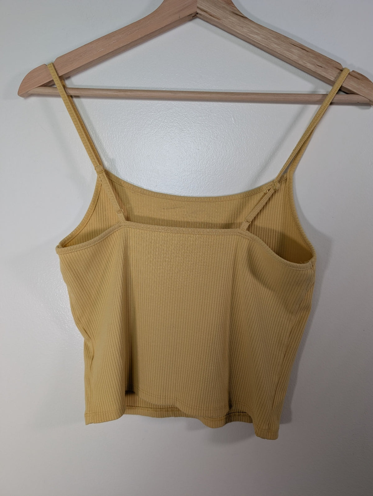 American Eagle yellow tank - M