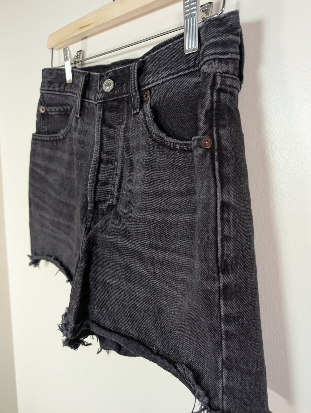 Abercrombie & Fitch black denim shorts - 27