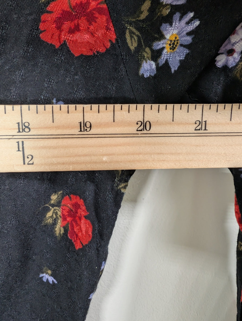 American Eagle Outfitters blouse- L
