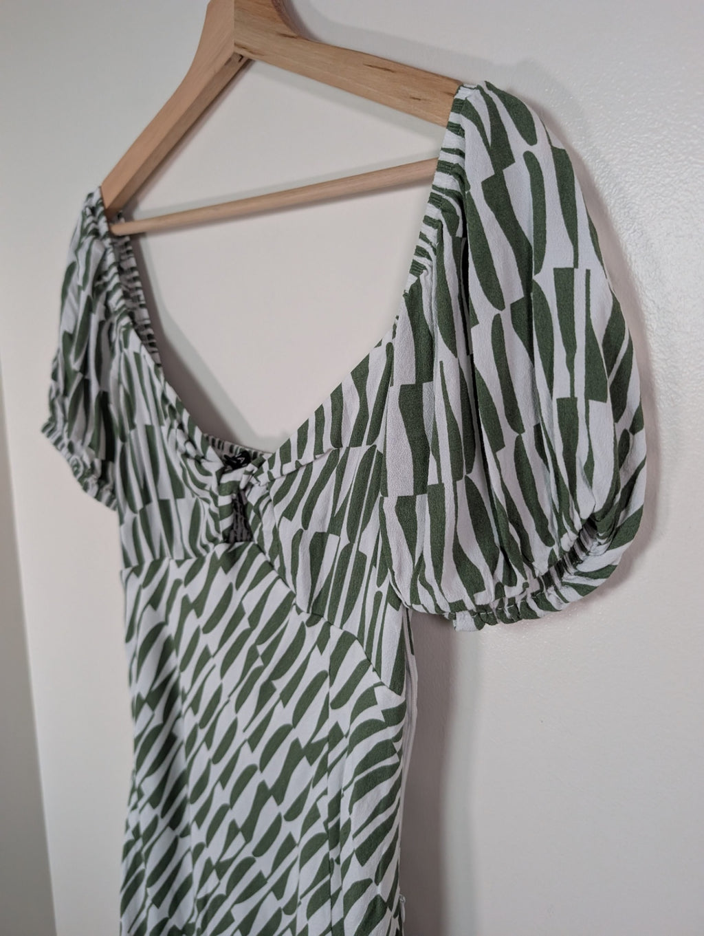 Dynamite green maxi dress - S