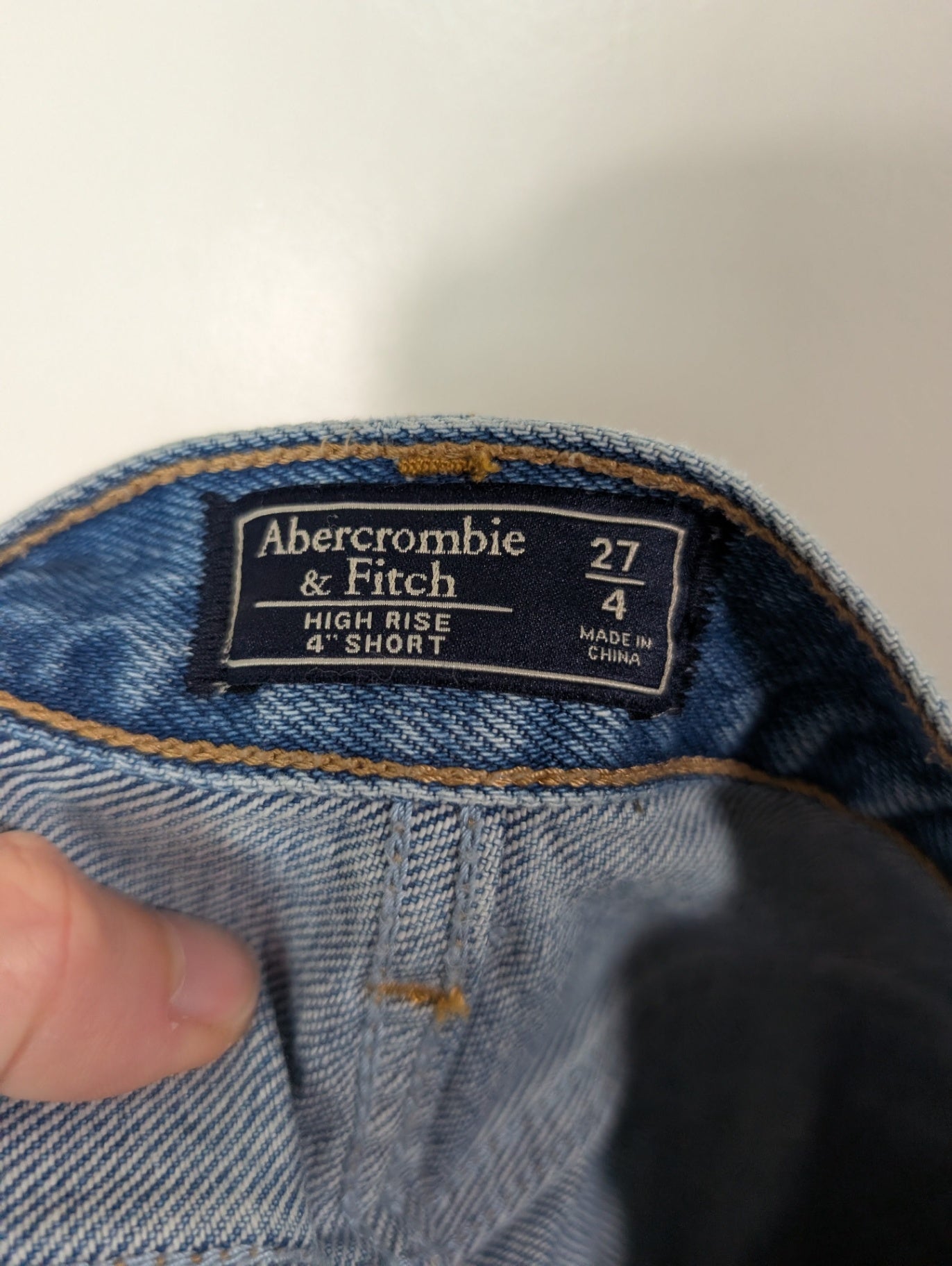 Abercrombie & Fitch denim shorts - 27