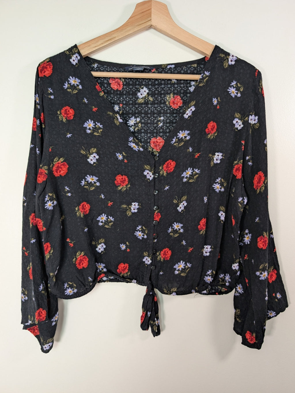 American Eagle Outfitters blouse- L