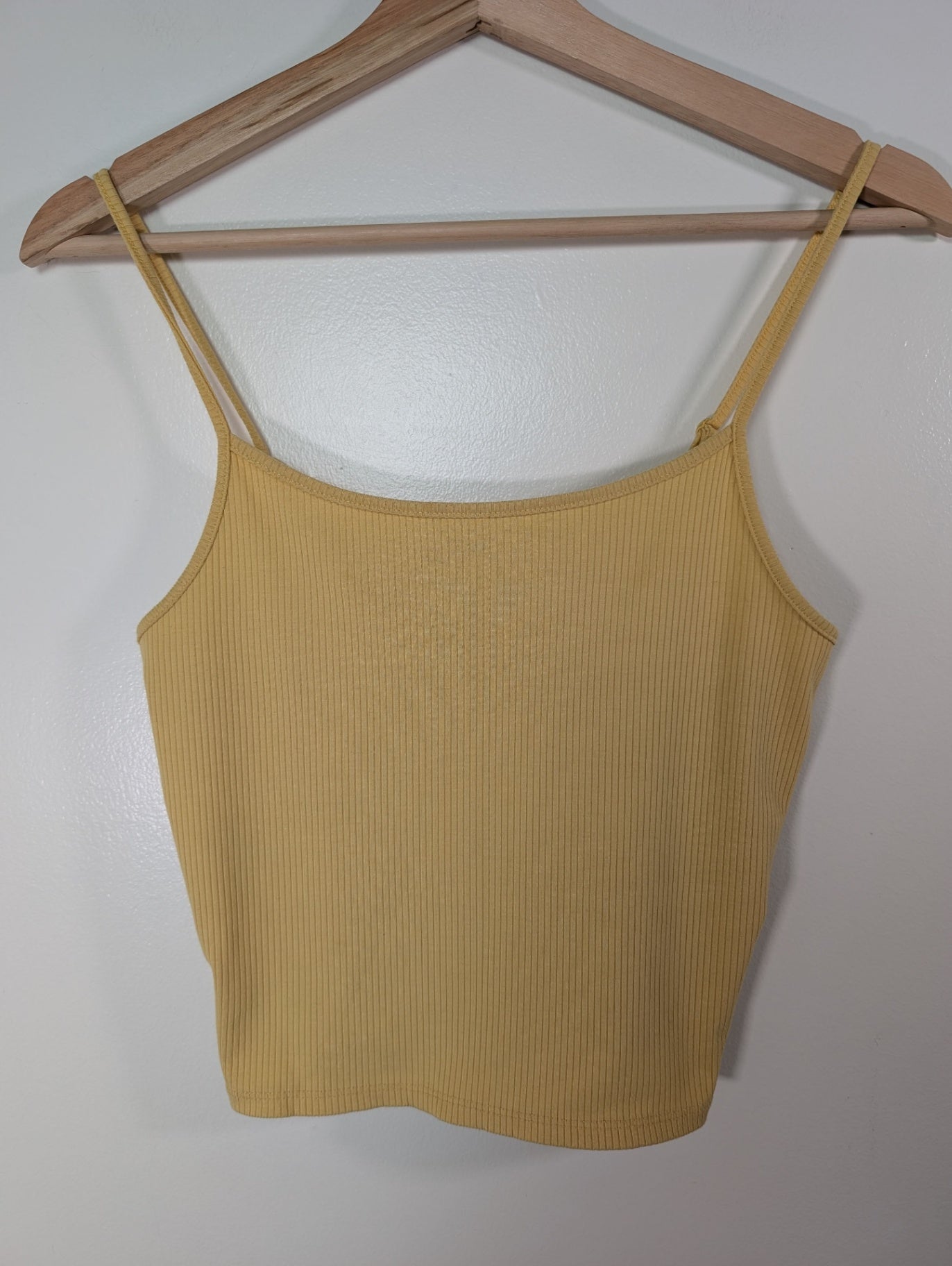 American Eagle yellow tank - M