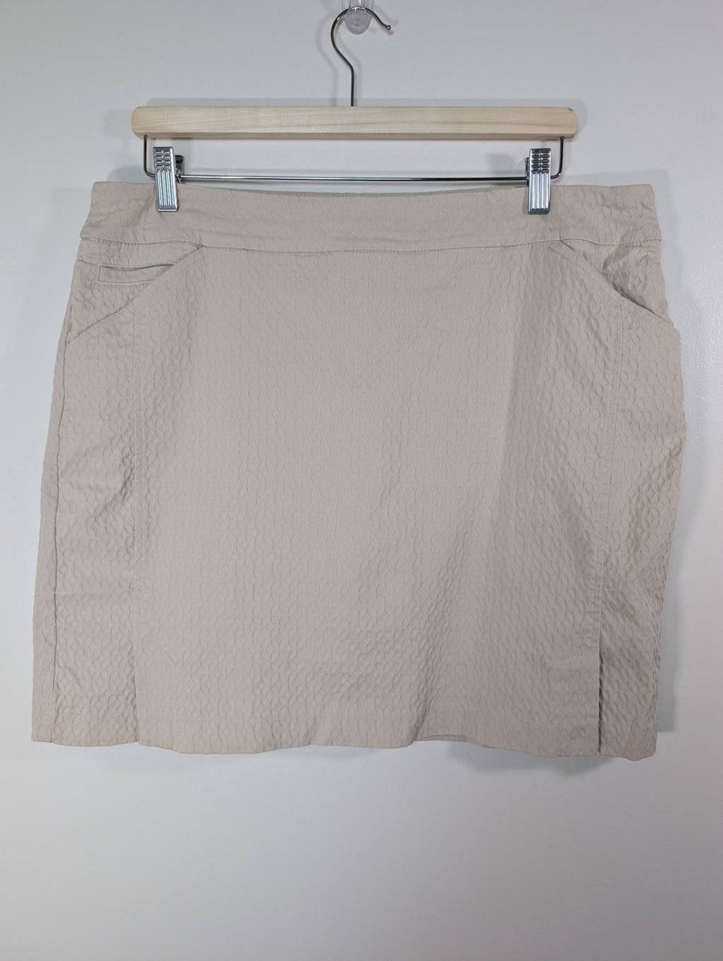 S.C. & Co. beige skort - 14