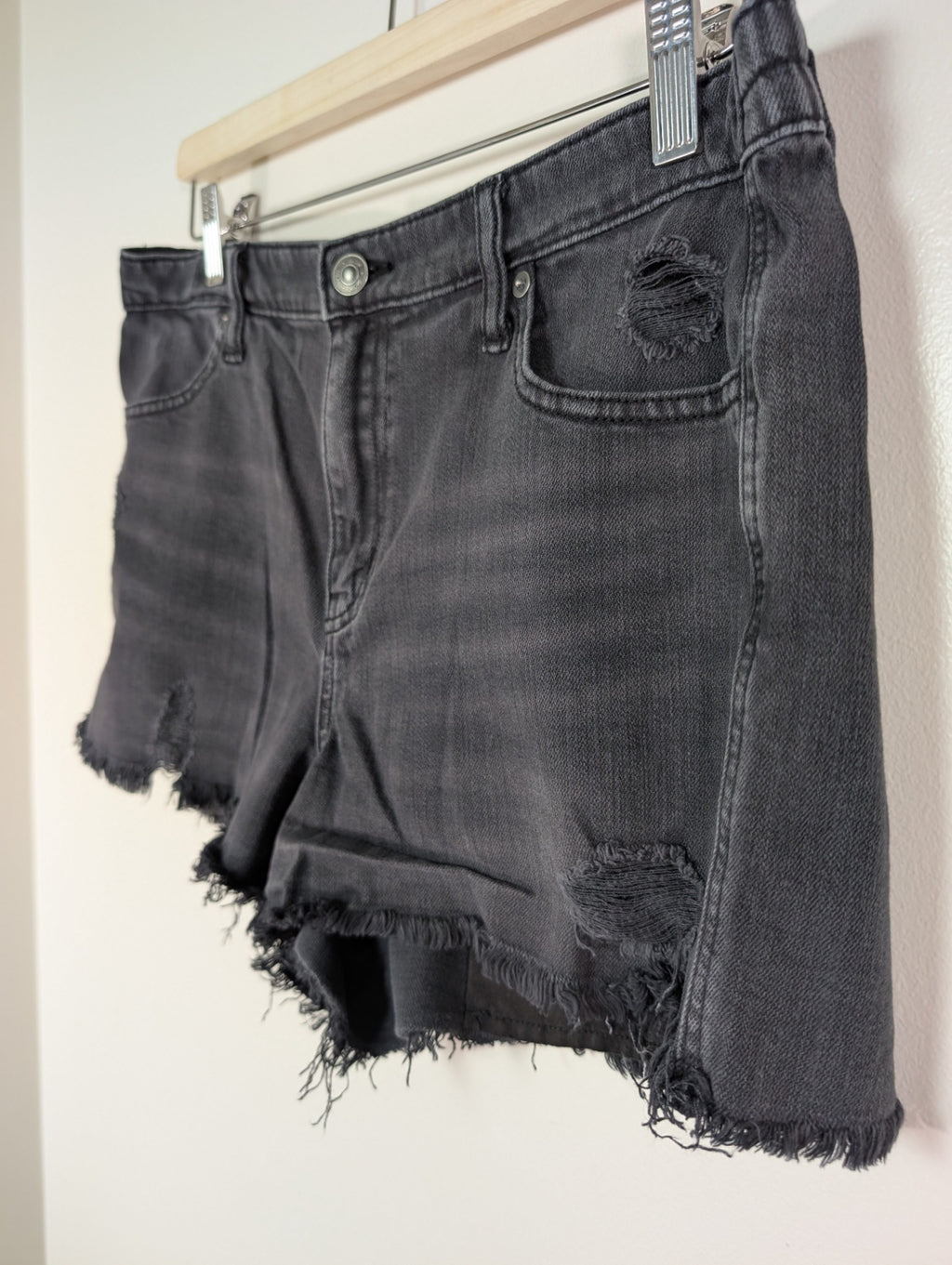 Aerie black shorts - M