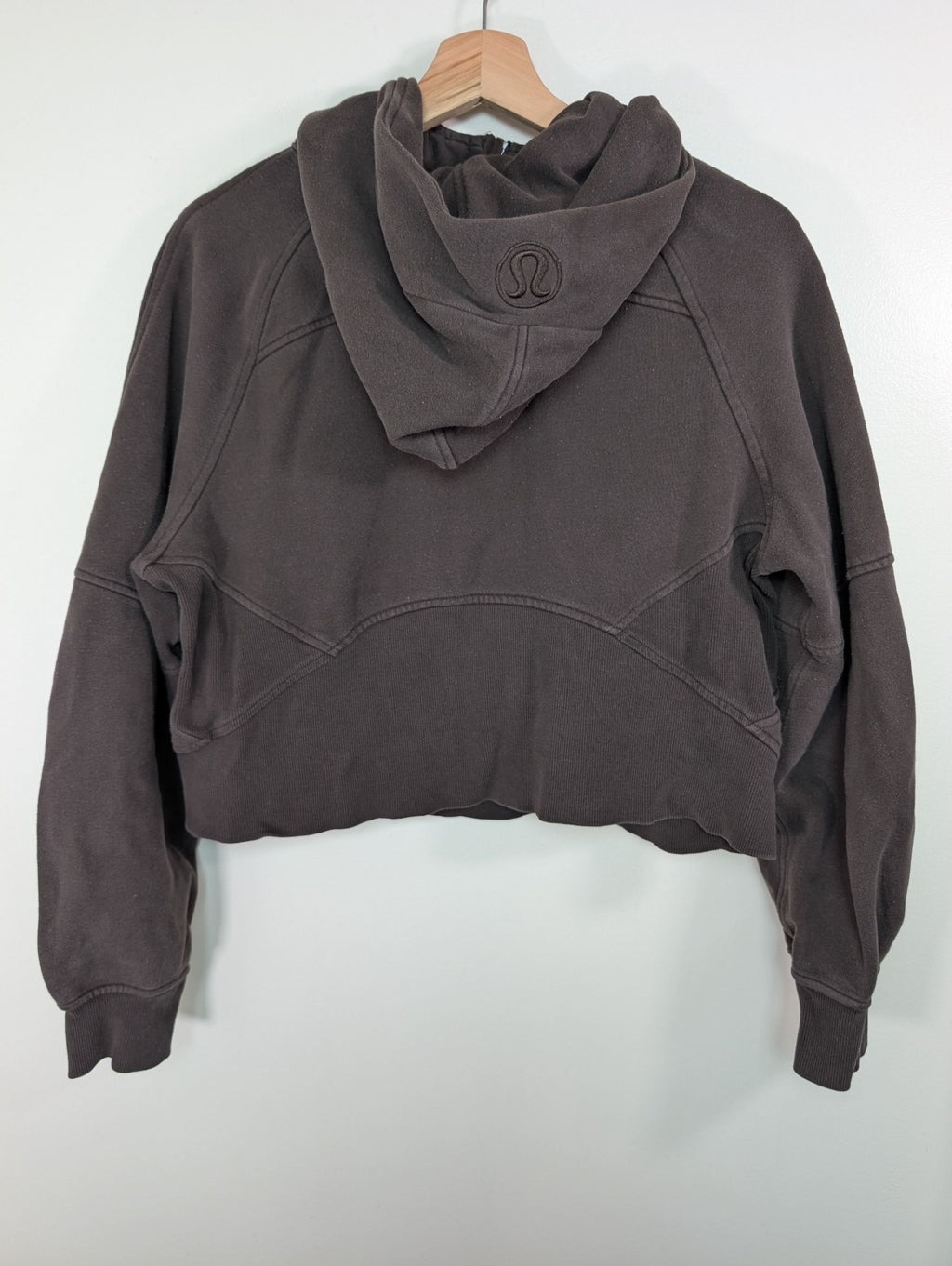 Lululemon brown scuba crop - M