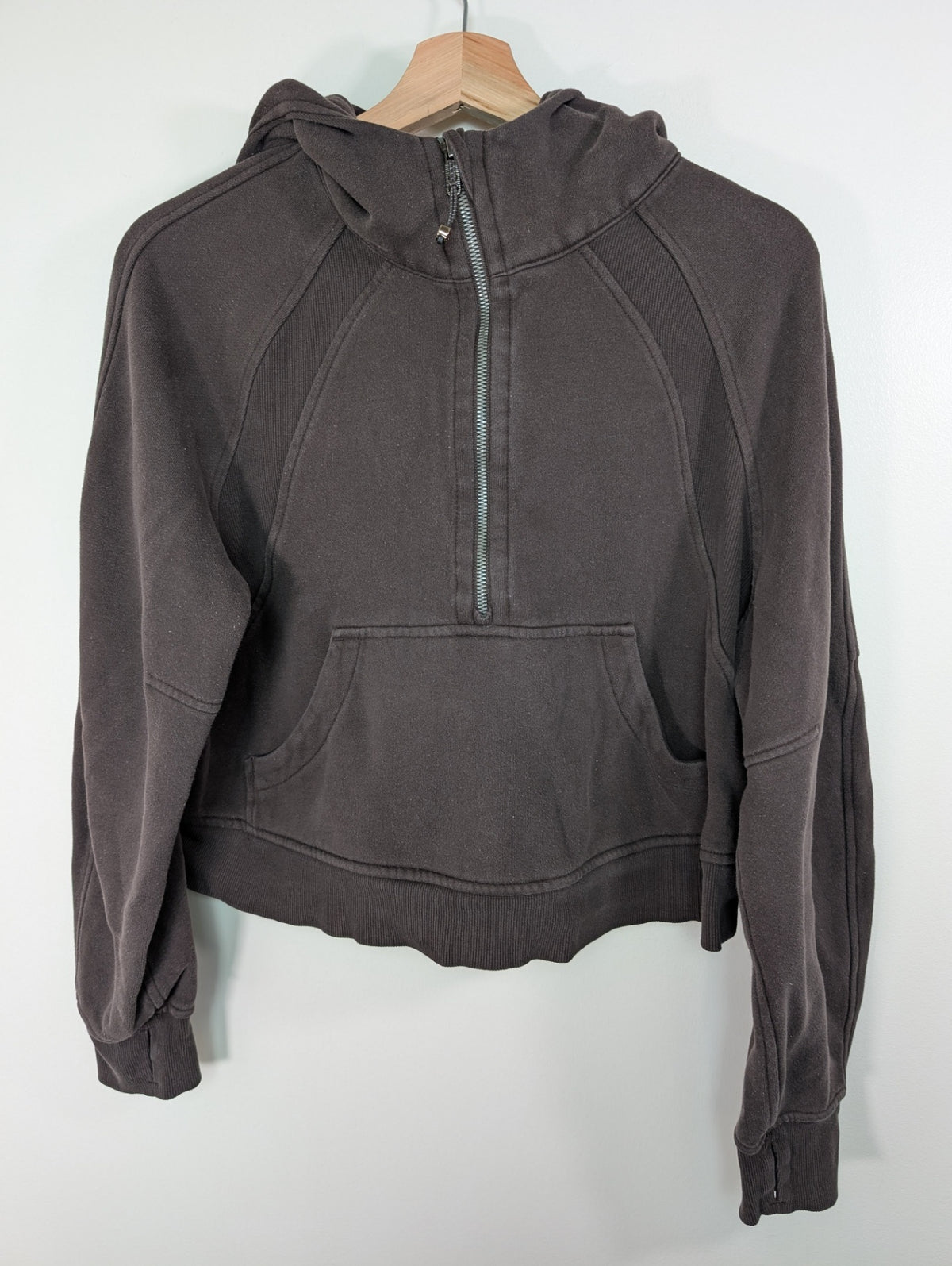 Lululemon brown scuba crop - M
