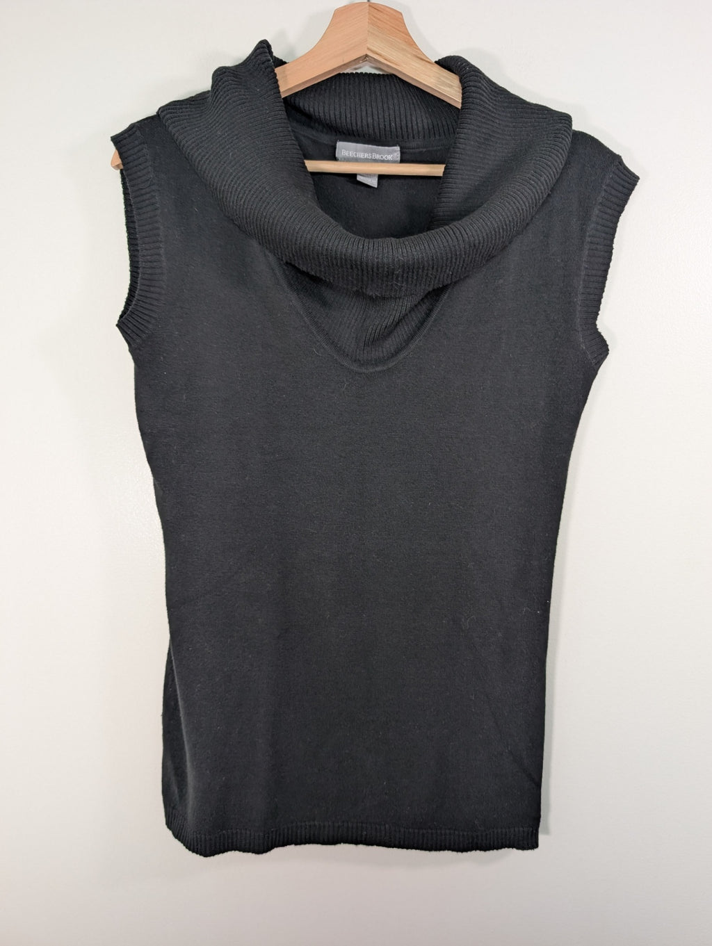 Beechers Brook turtleneck sleeveless knit - M