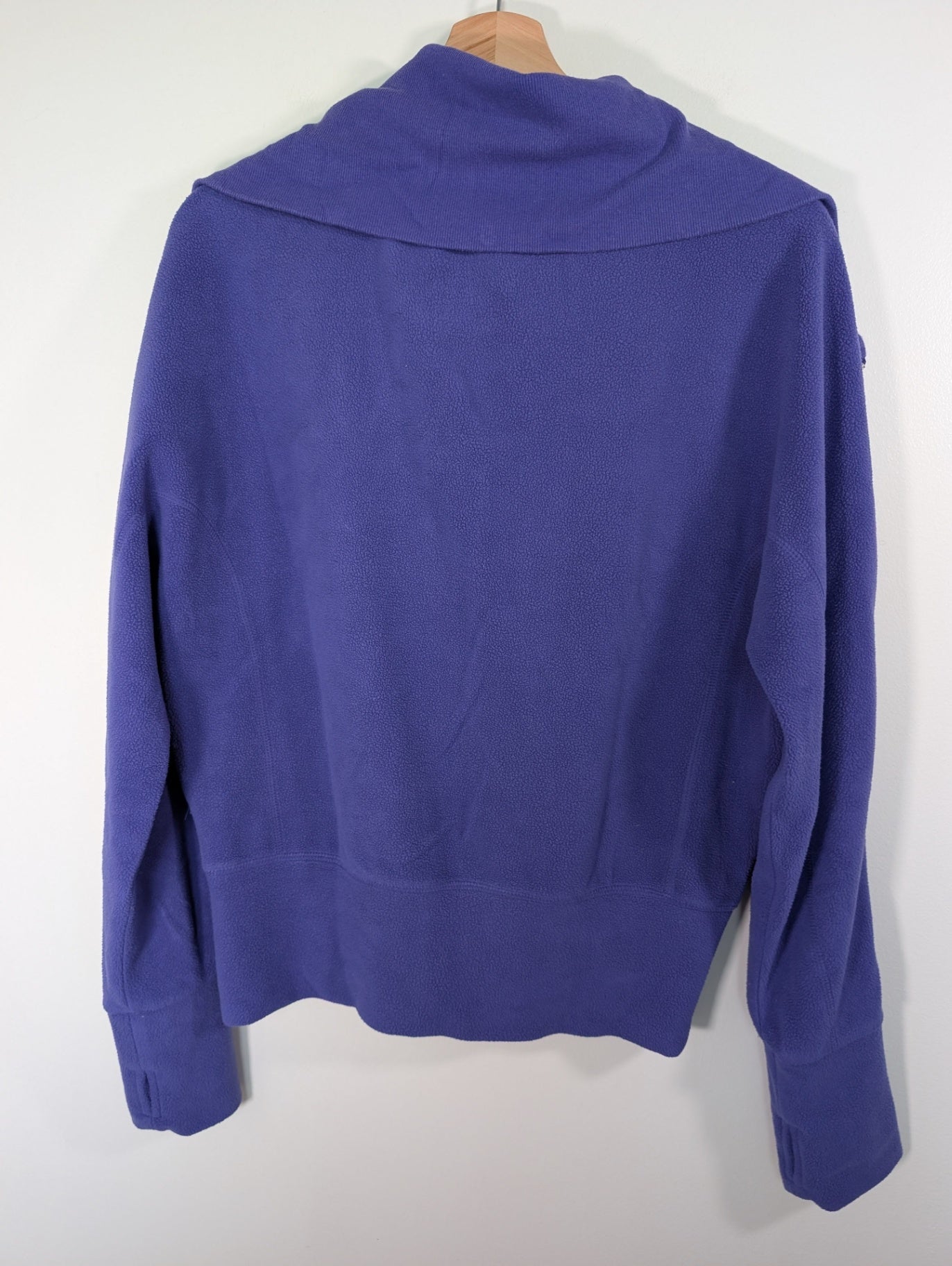 Calvin Klein purple fleece - L