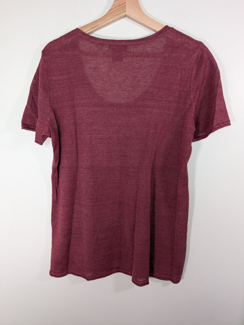 Lord & Taylor 100% linen t-shirt - M
