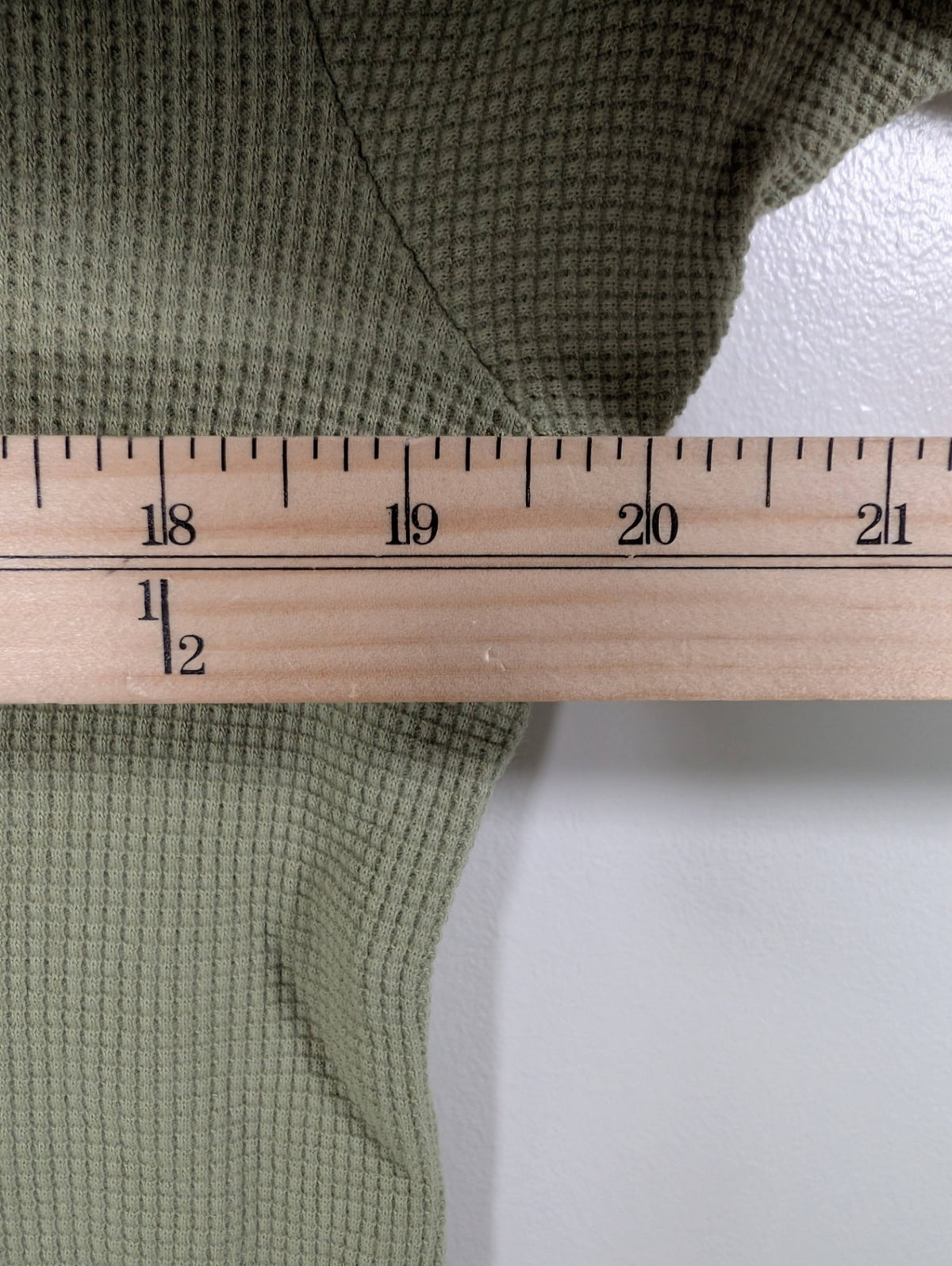 Eddie Bauer waffle t-shirt - M