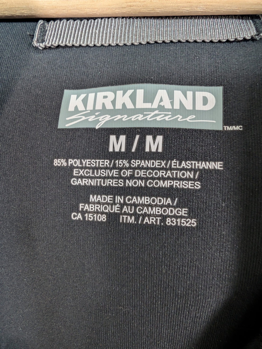 Kirkland Signature pullover - M