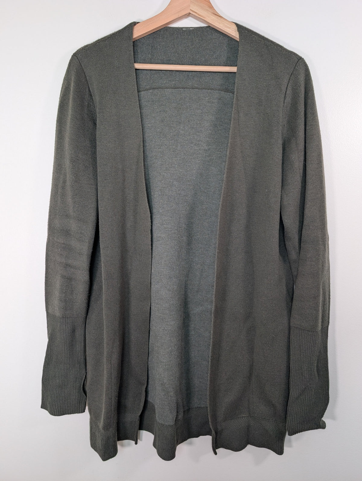 Lululemon cardigan - Appears M