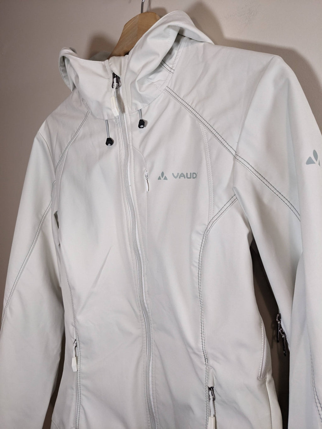 VAUDE White Jacket - sz 38/S
