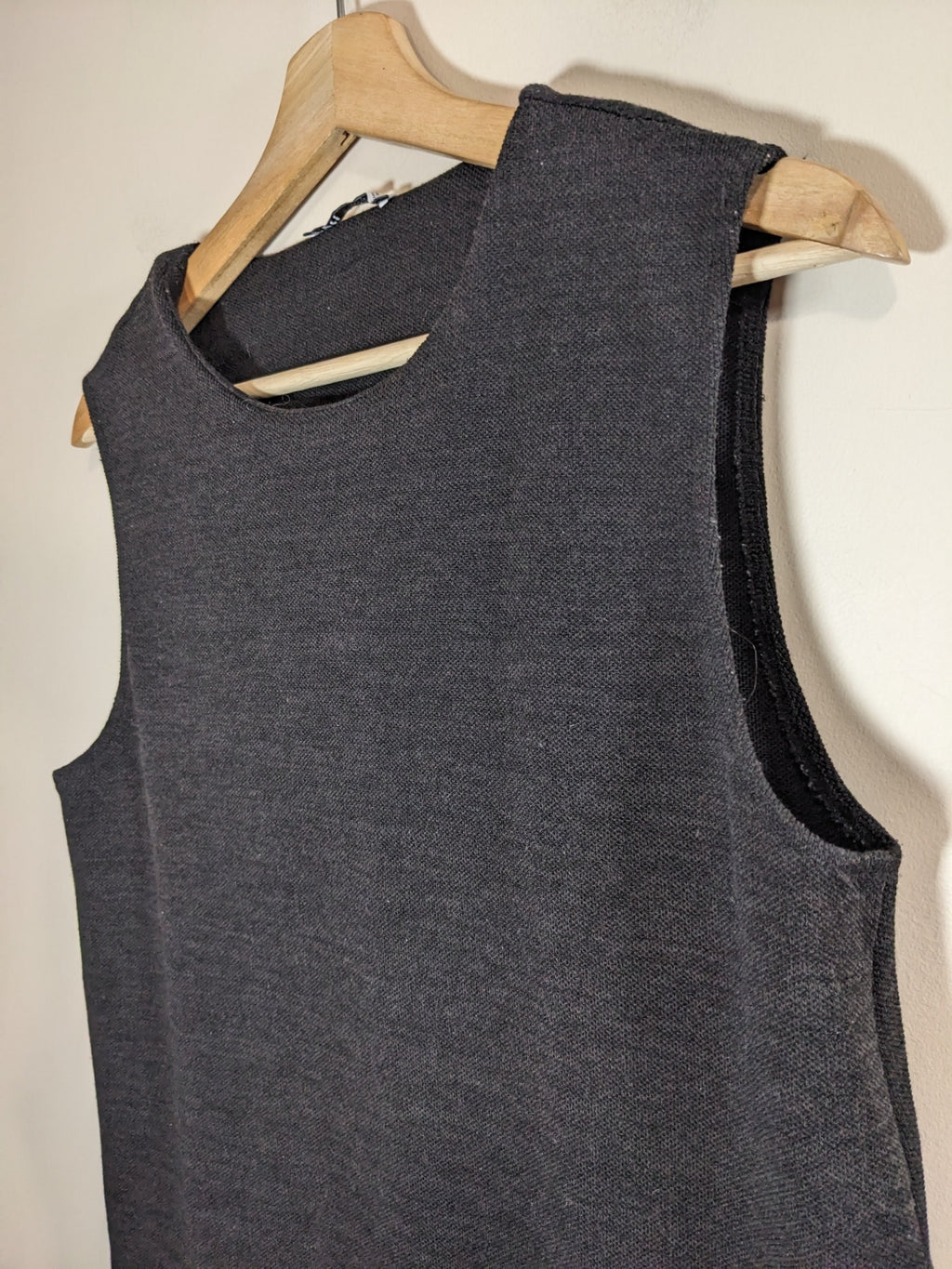 Zara Black Sleeveless Blouse - M