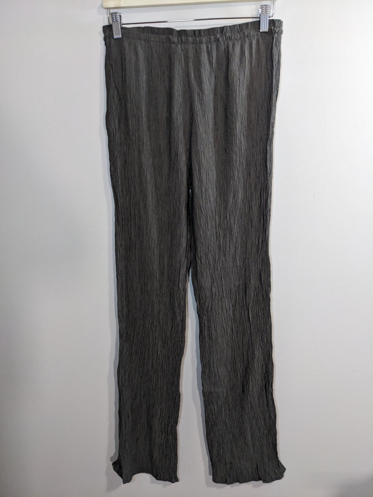 ZARA Crinkle Pants - M