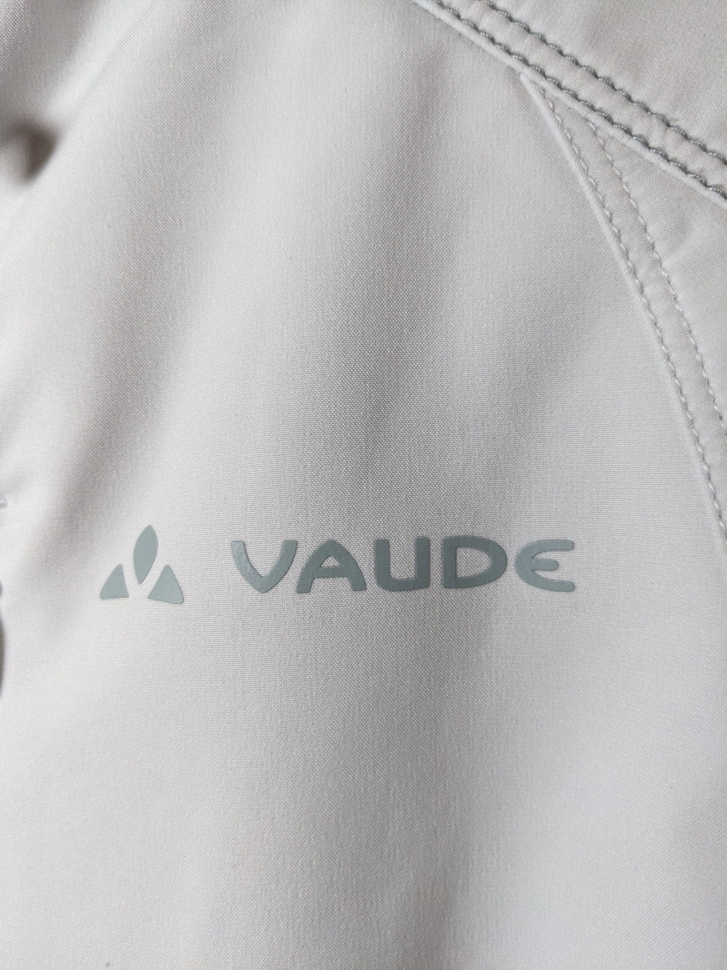 VAUDE White Jacket - sz 38/S