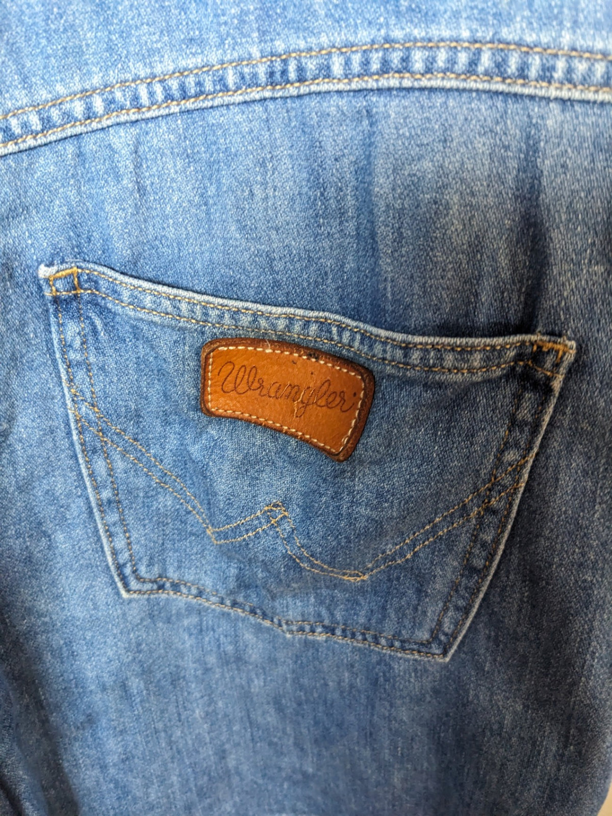 Wrangler Denim Short Overalls - M