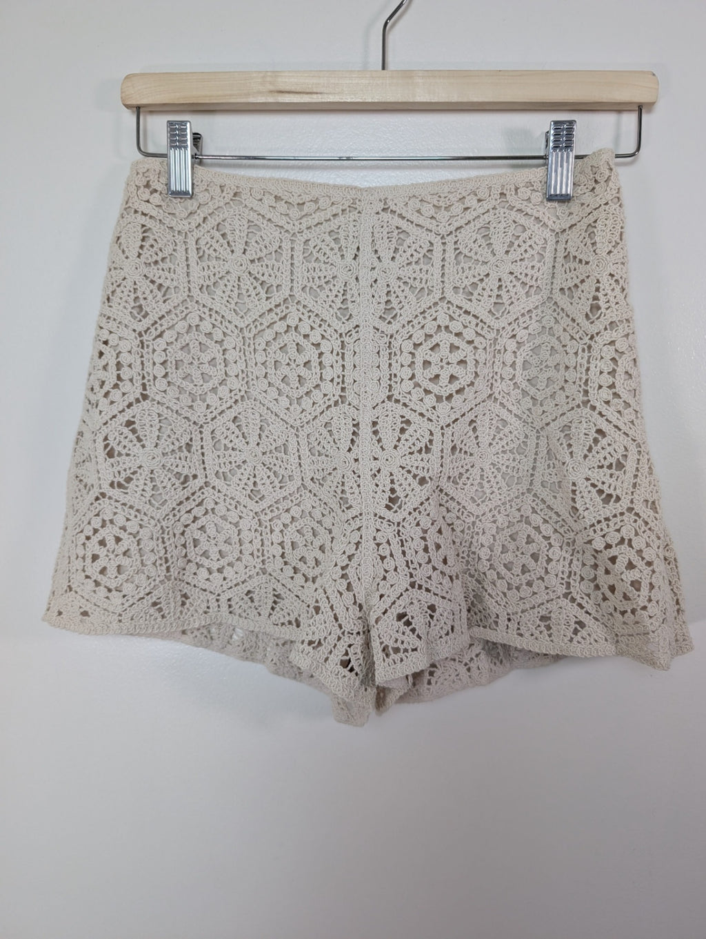 H&M lace shorts - S