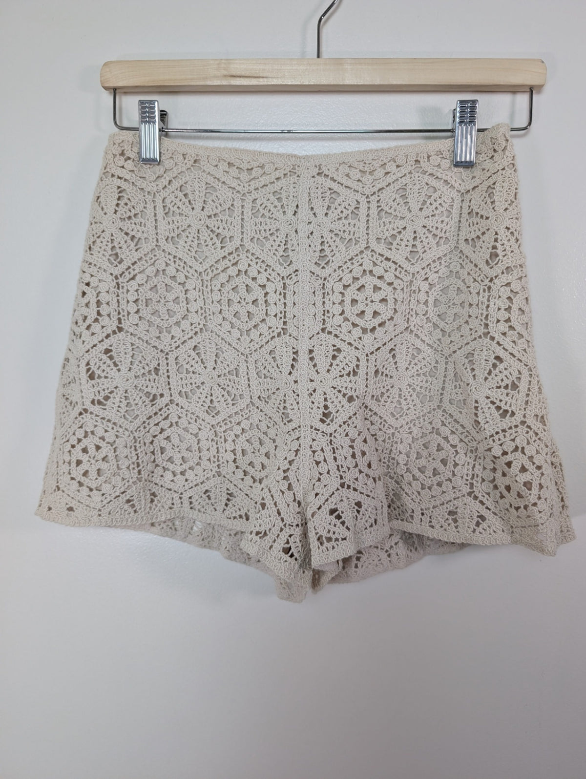 H&M lace shorts - S