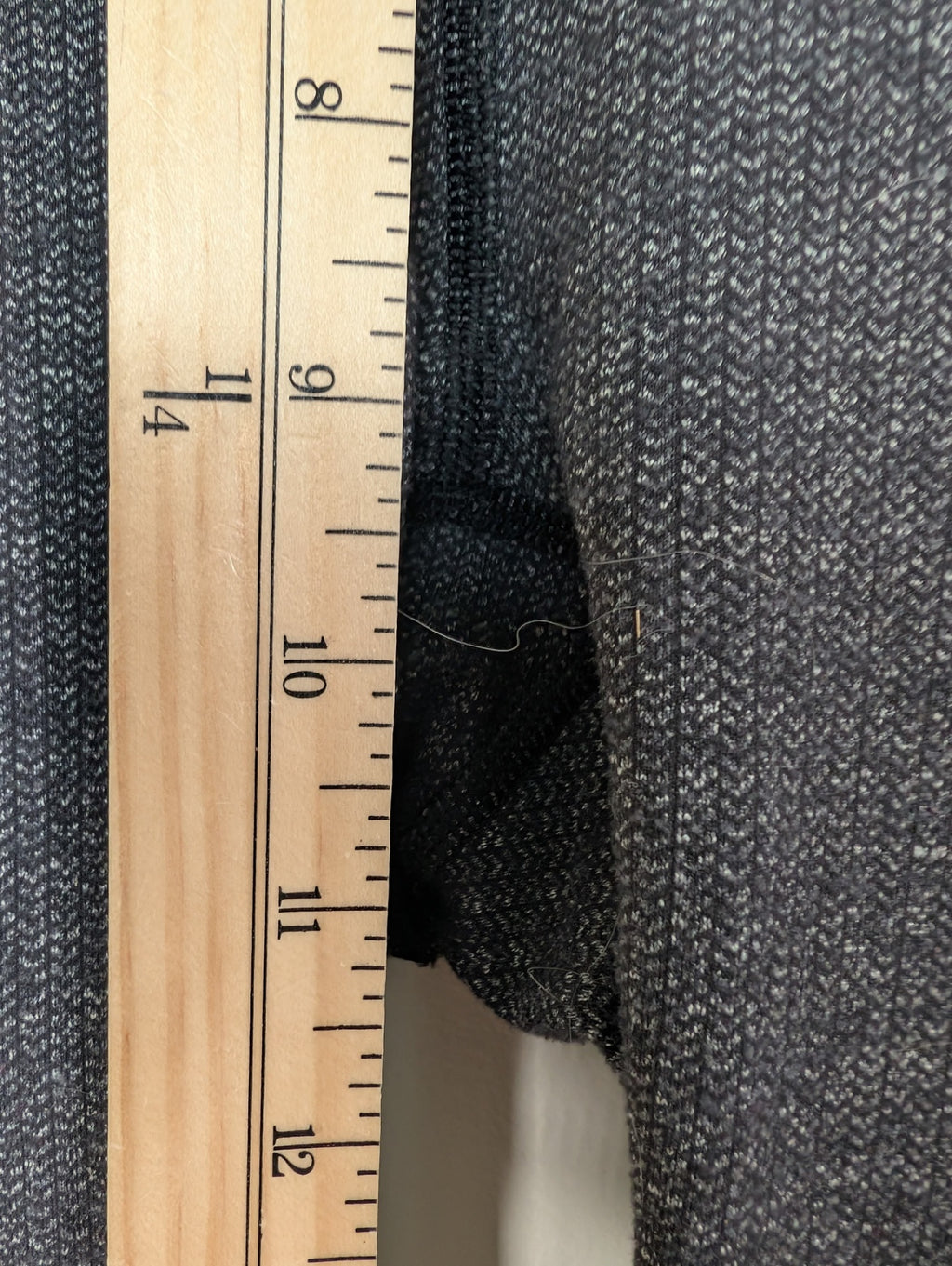 Lululemon grey leggings - 6