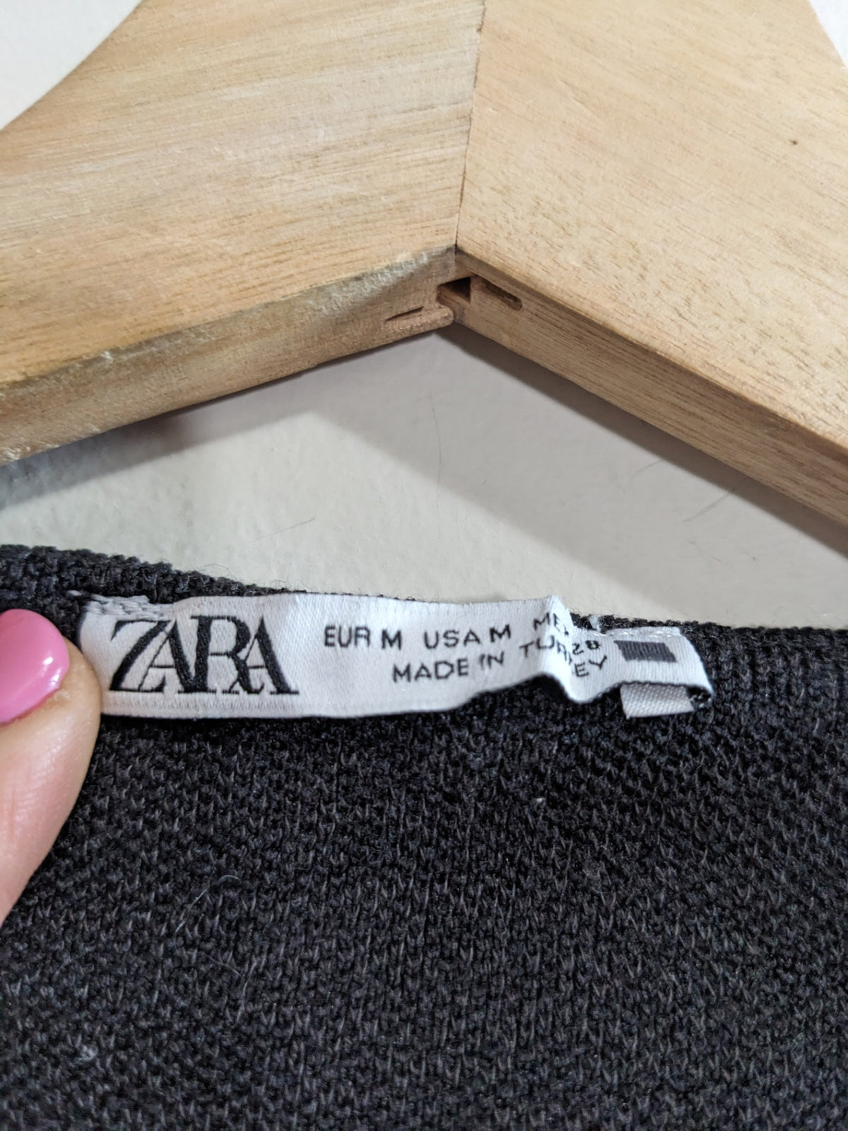 Zara Black Sleeveless Blouse - M