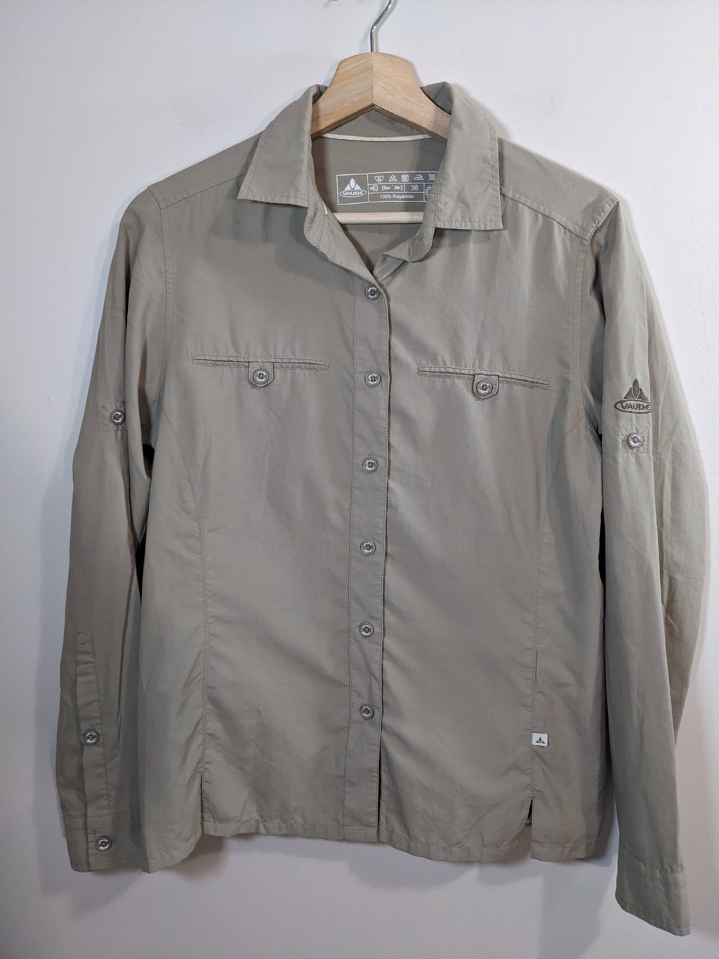VAUDE Khaki Button Down Shirt - sz 38