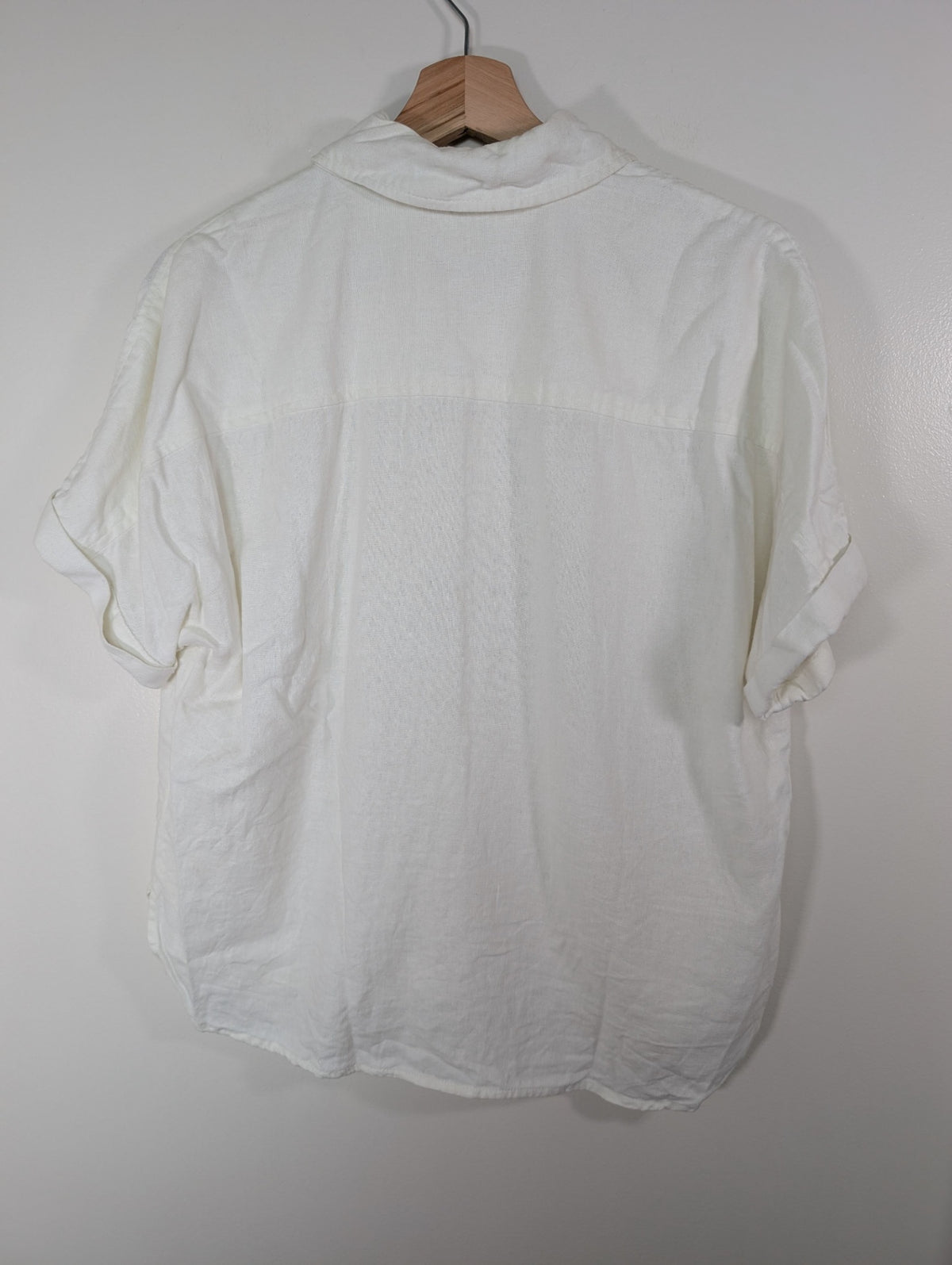 Reitmans white blouse - S