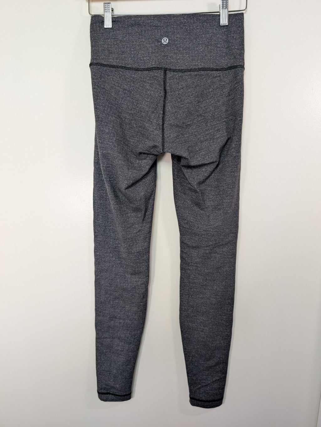 Lululemon grey leggings - 6