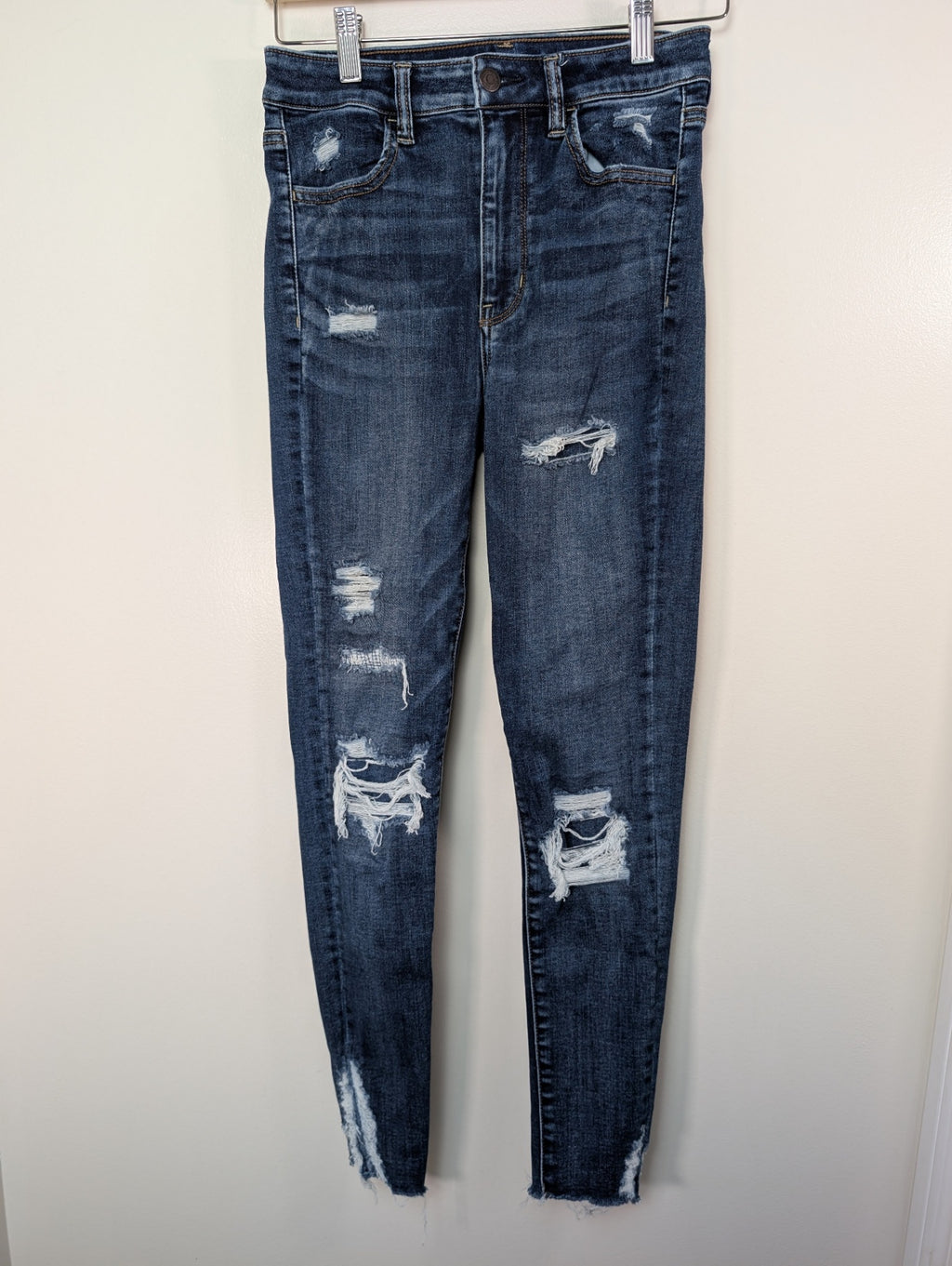 American Eagle distressed jeans -