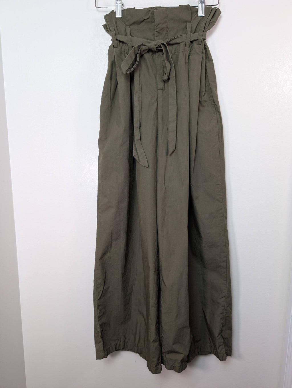 Black Bead green pants - S