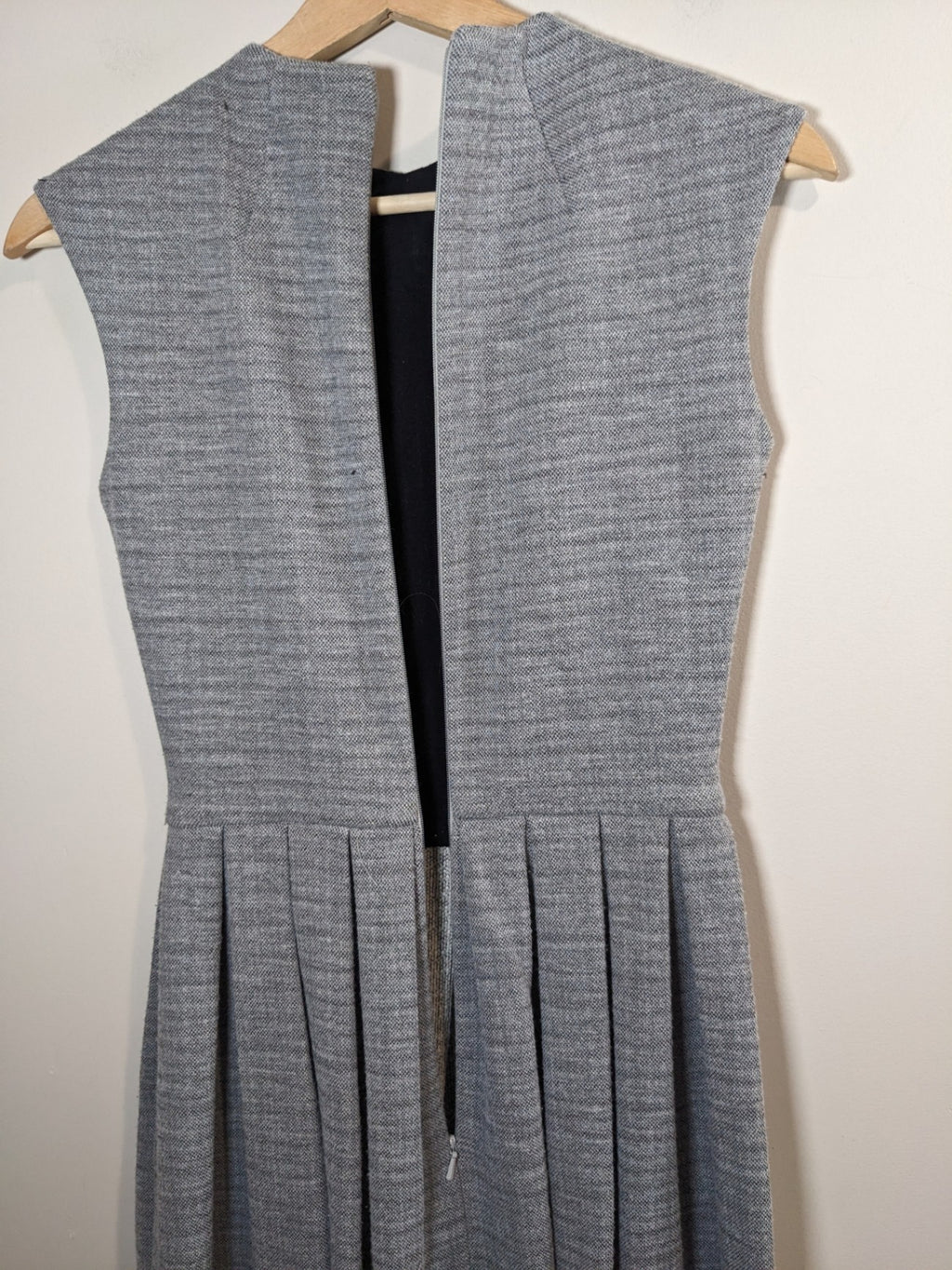 TALLULA Grey Dress - sz 0