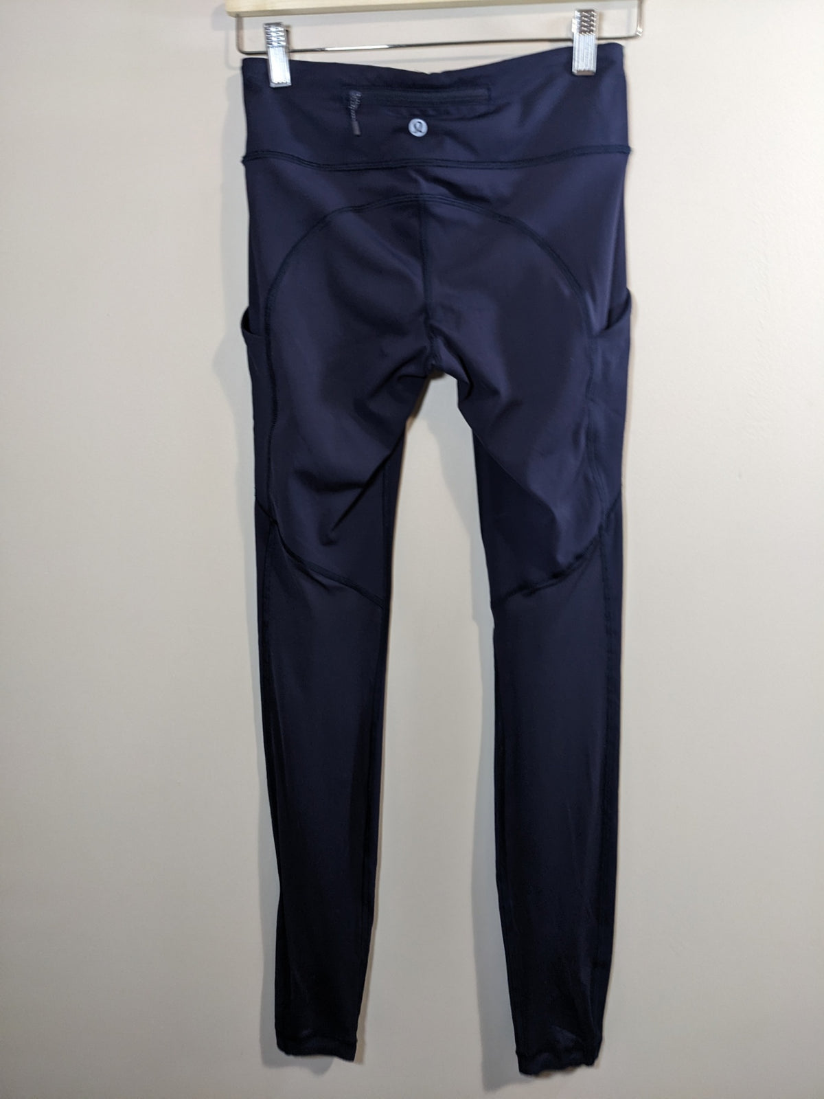 Lululemon Navy Leggings - sz 4