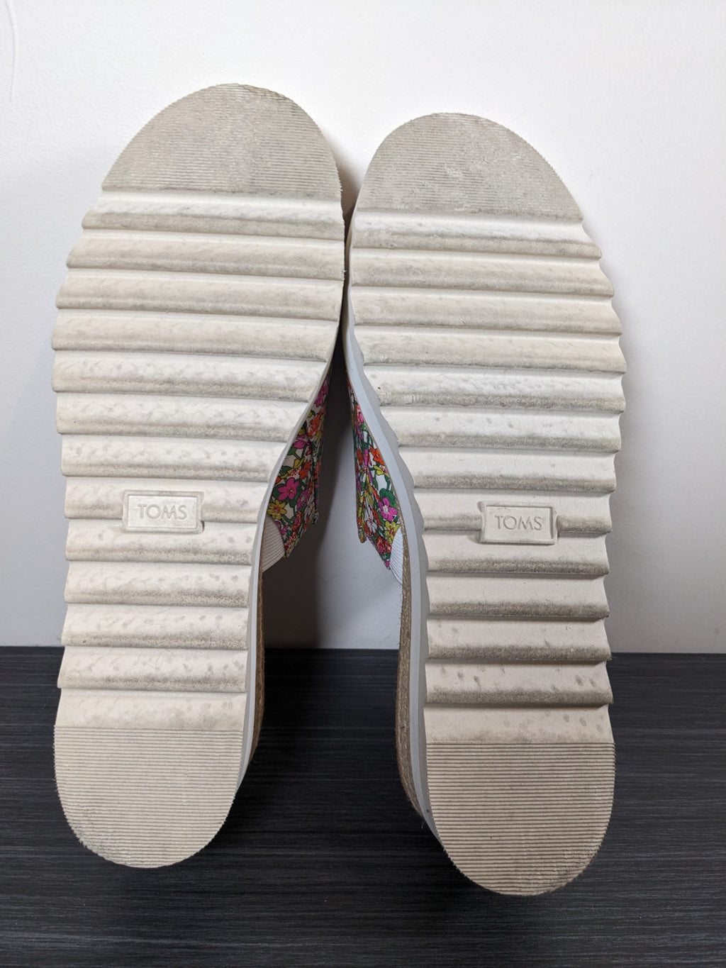 TOMS Floral Wedge Sandals- sz 10