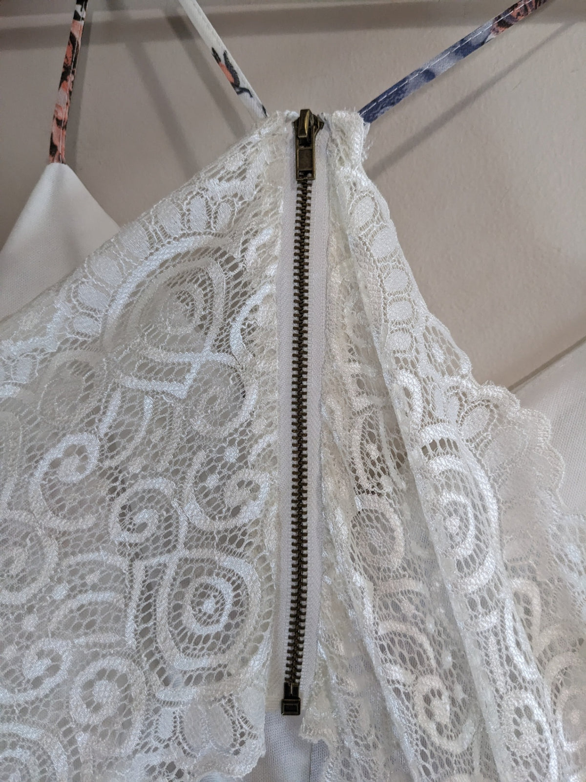 Streetwear Society White Floral Maxi Dress - S