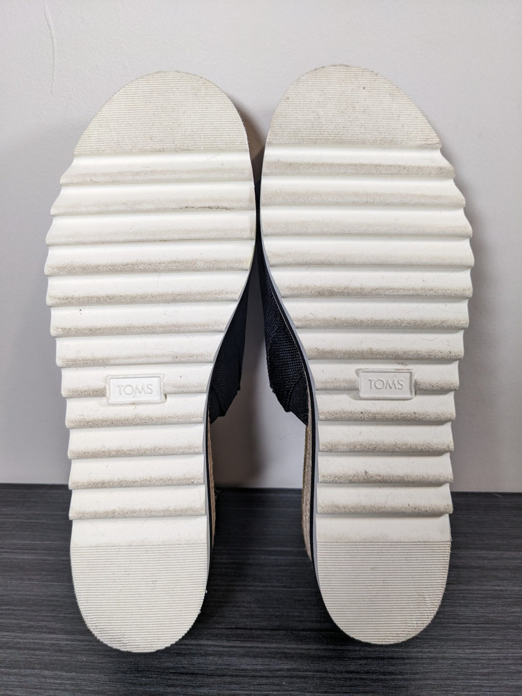 TOMS Black Wedge Sandals - sz 10